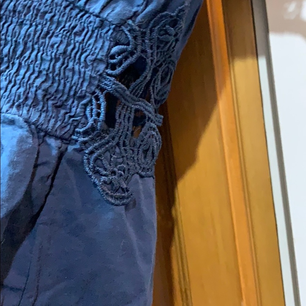 Beautiful blue “Whyte Eyelash” dress size M - Picture 10 of 16